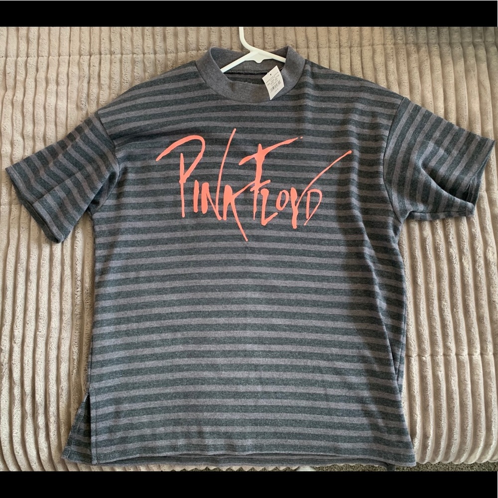 Pink! American eagle top